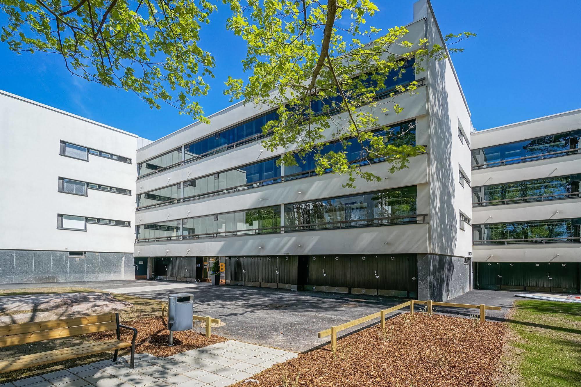 Forenom Serviced Apartments Espoo Tapiola エクステリア 写真